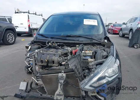 2018 Nissan Sentra Sv z USA, uszkodzony, nr VIN 3N1AB7AP9JL643361